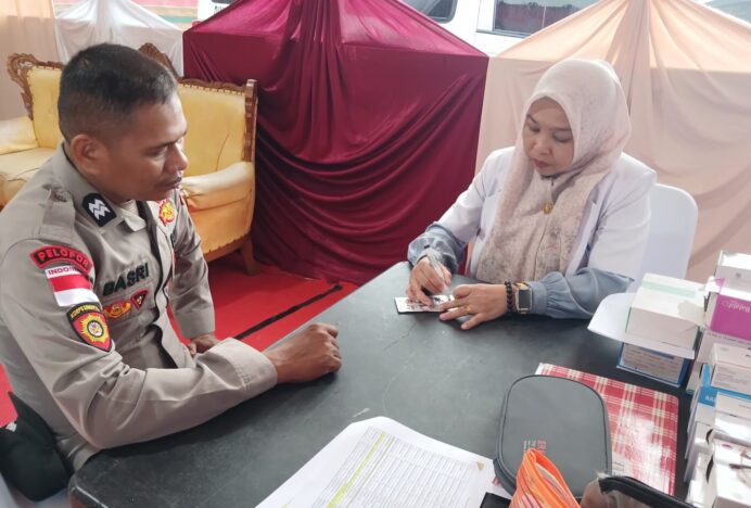 Nakes Puskesmas Kuta Malaka Ambil Bagian di Posko Ketupat Aneuk Galong