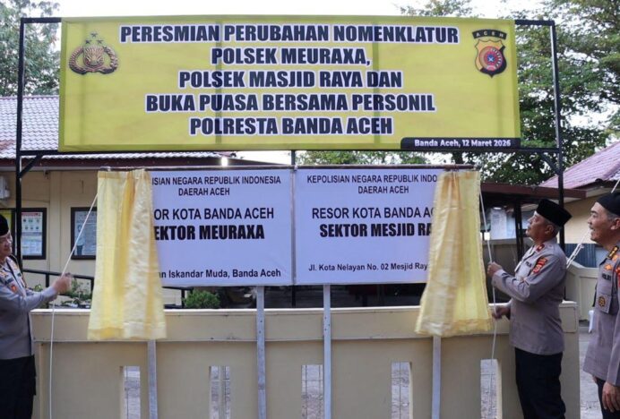 Wakapolda Aceh Resmikan Perubahan Nama Polsek Ulee Lheue dan Krueng Raya