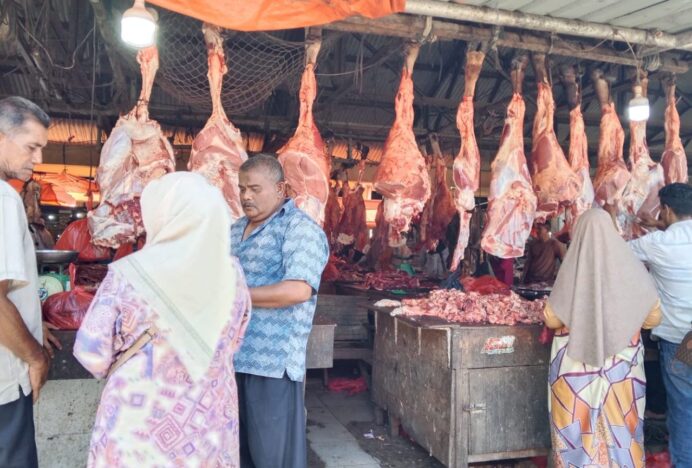 Pemkab Aceh Besar Perketat Pengawasan, Kebutuhan Daging Meugang Tercukupi