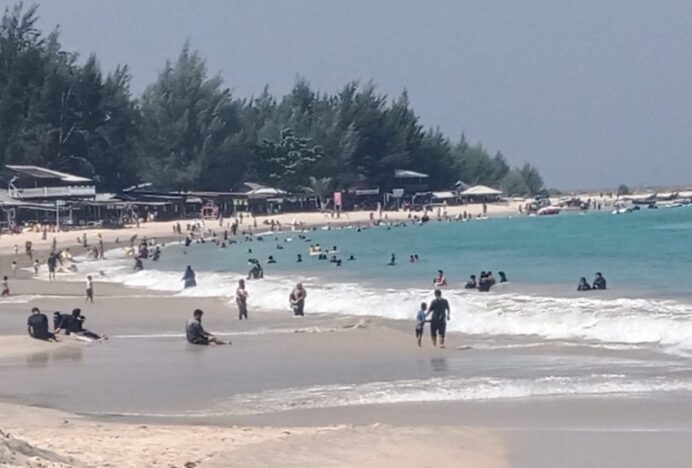 Pantai Lampuuk Jadi Magnet Wisata Aceh Besar
