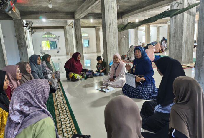 Mahasiswa Prodi Kesehatan Jalani Praktik Lapangan dan MMD di Puskesmas Darul Kamal