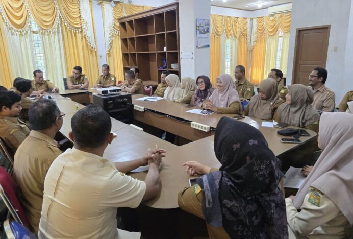 Usai Ditunjuk Plt Kominfo, Muhajir Langsung Silaturahmi dengan ASN Kominfo Aceh Besar