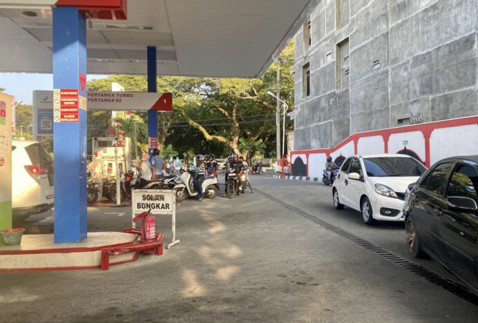 Antrian BBM di SPBU Banda Aceh Kembali Normal