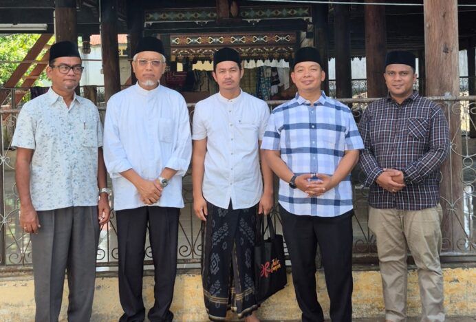 Ulama dan Guru Besar UNISSA Brunei Darussalam Ziarah dan Teliti Manuskrip di Zawiyah Tanoh Abee