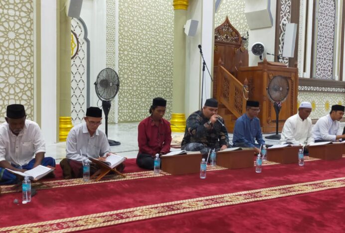 Safari Tadarus Ramadhan, Forum Qari dan Qari’ah Lhoknga Semarakkan Masjid Rahmatullah Lampuuk