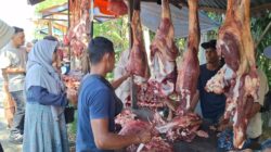Jelang Idulfitri 1447 H, Warga Banda Aceh Mulai Beli Daging Meugang