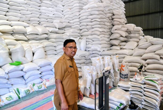 Jelang Hari Raya Idul Fitri 1447 H Stok Beras cukup
