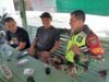Perangi Narkoba, Babinsa Leupung Riwat Edukasi Warga Melalui Komsos