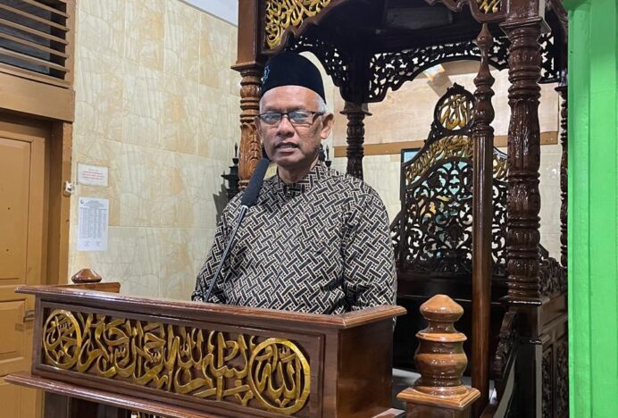 Umat Islam Harus Cerdas Mencari dan Mengelola Informasi