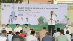 Kemenag Aceh Besar Rangkai Buka Puasa Bersama dengan Santunan dan Pembekalan ASN