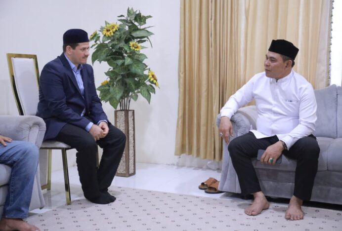 Bupati Aceh Besar Silaturahmi ke Pesantren Sulaimaniyah Turki