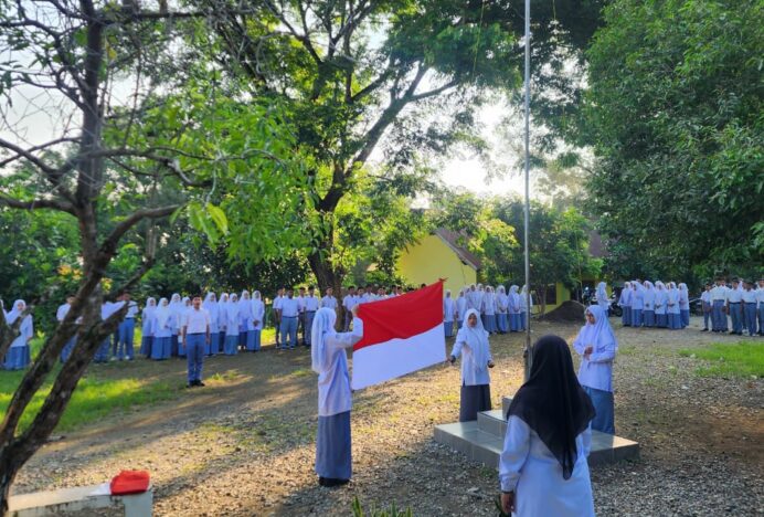 Pesan Penting dalam Amanat Upacara Senin di MAN 3 Aceh Besar