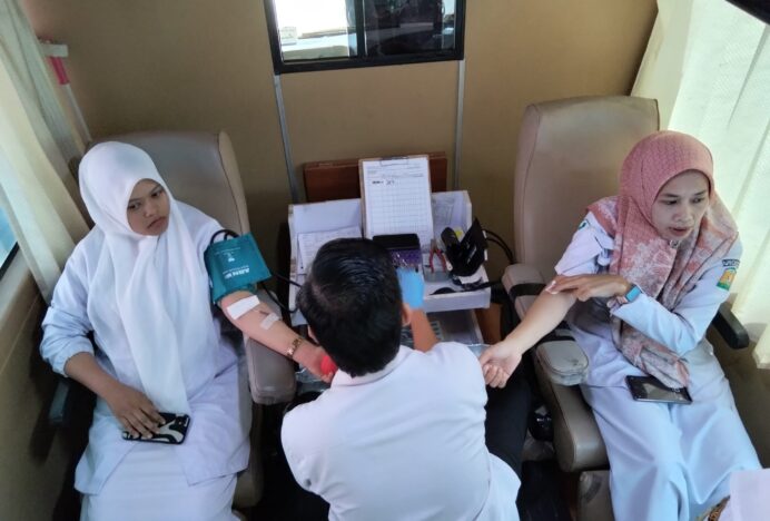 Puskesmas Indrapuri Bersama PMI Kota Banda Aceh Gelar Donor Darah Rutin