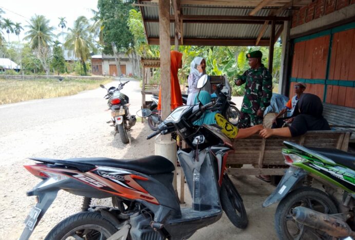 Optimalkan Binter, Babinsa Barih Lhok Koramil Kuta Cot Glie Sambangi Warga