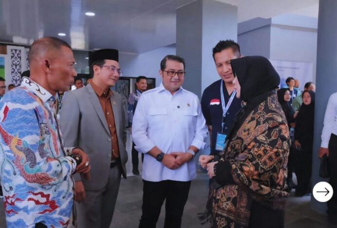 Ketua DPRK Banda Aceh dan Wali Kota Hadiri Relaunching Amanah
