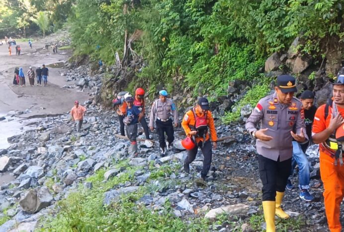 Tiga Warga Tangse Terseret Arus Sungai di Mane, Satu Masih Hilang