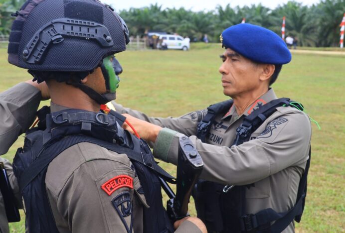 Kapolda Aceh Buka Pelatihan Jungle Warfare di Cot Girek, Tekankan Kemampuan Personel