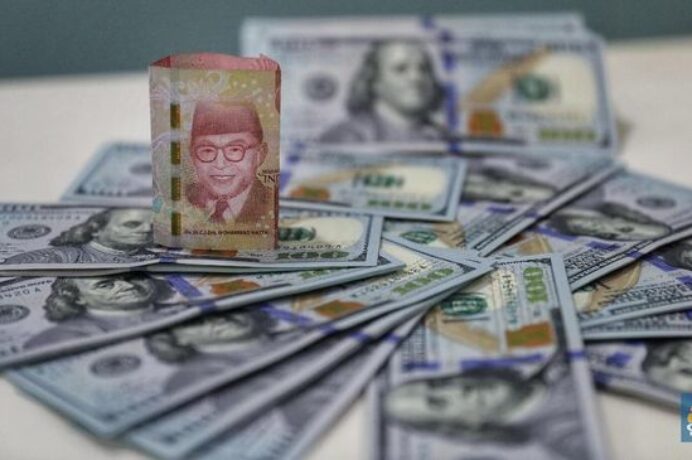 Kurs Rp17.000/US$, Ini Penyebab & Analisa Jatuhnya Rupiah