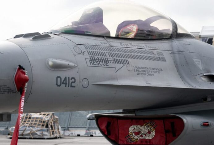 Pesawat Tempur Asing Boleh Melintasi Indonesia Tanpa Izin?