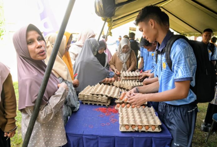 Sembako Murah dalam Rangka HUT ke 80 TNI Angkatan Udara