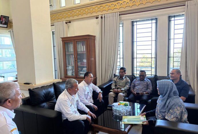 Pemkab Aceh Besar Terima Audiensi Tim KKN USK