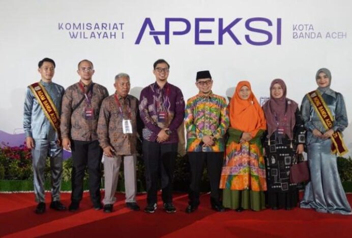 Wakil Wali Kota Bukittinggi Promosikan Wisata Jam Gadang di Malam Gala Dinner APEKSI