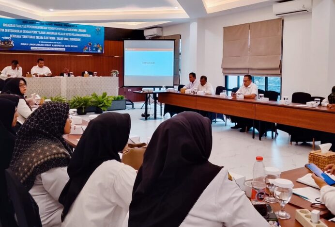 DLHK Aceh Besar Sosialisasikan Pengelolaan Limbah B3 Sesuai Regulasi