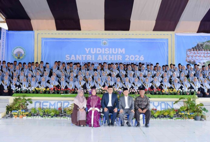 Pesantren Oemar Diyan Lepas 147 Santri, 61 Lolos SPAN-PTKIN dan 14 Go Internasional
