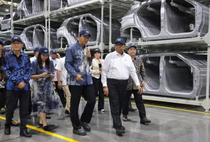 Kemnaker Siapkan SDM Terampil untuk Sektor “Green Jobs” termasuk EV