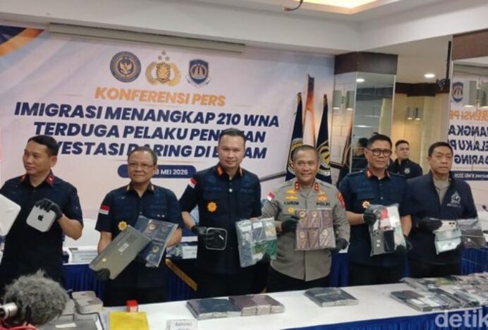 Terbongkar Tipu-tipu Investasi: Ratusan WNA di Batam Ditangkap Imigrasi
