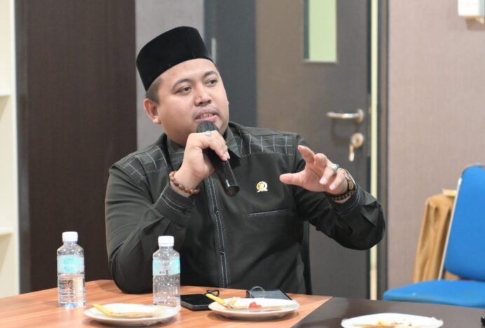 Wakil Ketua Komisi III DPRK Banda Aceh Tuanku Muhammad Minta Sistem Kelistrikan Aceh Merdeka dari Sumbagut