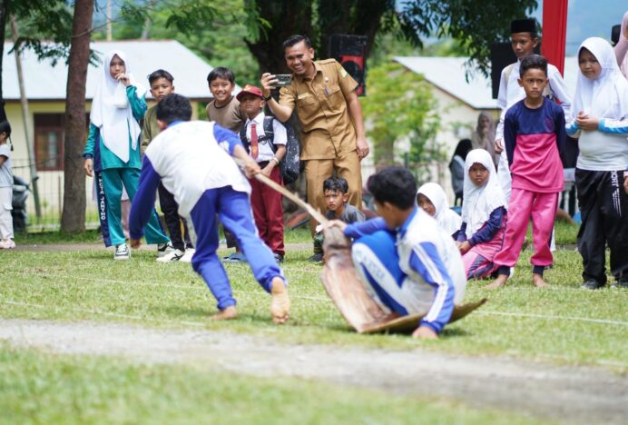 Hidupkan Tradisi, Program Jejak Taman Hadirkan Prakarya hingga Pertunjukan Seni Anak di Kota Jantho