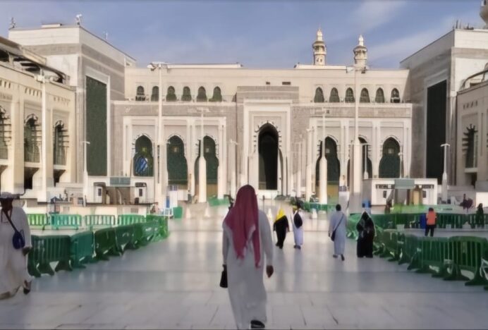 Masjid Bersejarah di Mekkah, Ibadah Jadi Kian Khusyuk di Tanah Suci