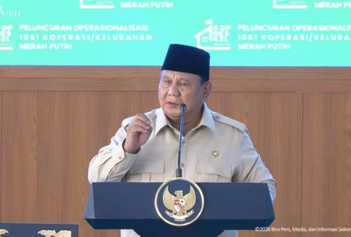 Prabowo Dapat Surat dari Anak SD, Isinya Soal MBG
