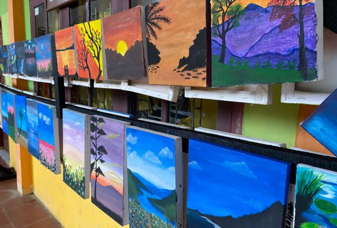Ratusan Karya Seni Siswa MAN 1 Aceh Besar Dipamerkan pada Tasyukuran dan Perpisahan Siswa