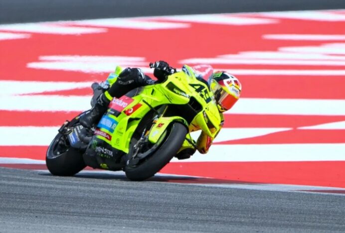 Di Giannantonio Juara di Catalunya 2026, Balapan Penuh Drama dan Dua Kali Red Flag