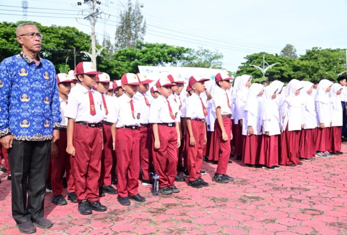Ratusan Pelajar Ikuti Upacara Peringatan Hardiknas 2026 di Kota Jantho
