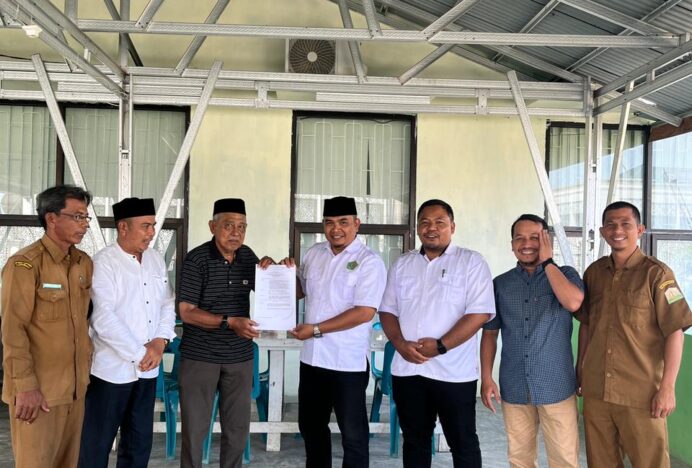 PCNU Serahkan SK Pengurus Lembaga Ta’lif Wan Nasyr NU Aceh Singkil masa khidmat 2025-2030