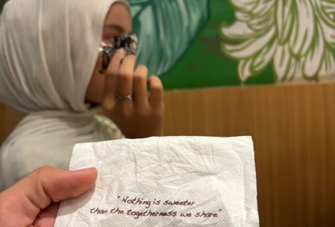 “Anak Perempuan Pertama: Pilar Perubahan di Antara Tantangan dan Harapan”