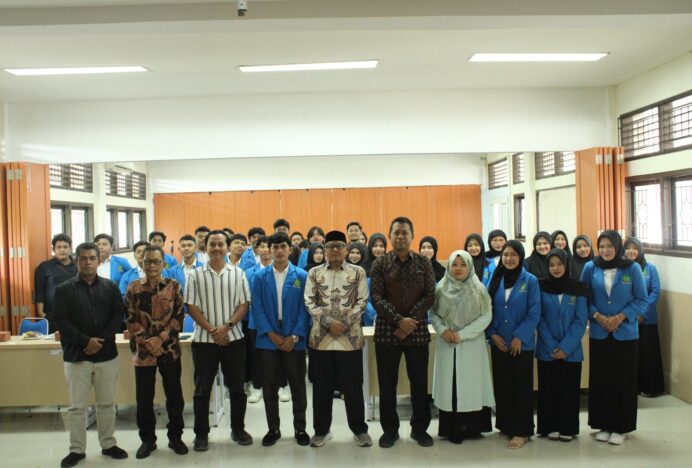 Upgrading Dan Rapat Kerja Dewan Eksekutif Mahasiswa Fakultas Adab Dan Humaniora