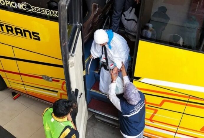 Debarkasi Padang Tuntas Pulangkan Jamaah Haji 2026, Lebih dari 5.300 Orang Kembali ke Tanah Air