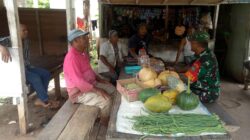 Cegah Dampak Negatif, Babinsa Suka Makmur Ajak Warga Batasi Anak Bermain Game Online