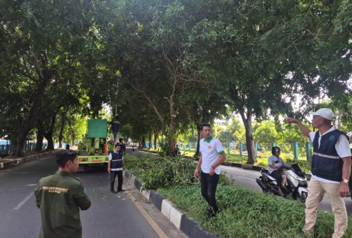 Sambut Pawai Ta’aruf 1 Muharram 1448 H, DLH Aceh Besar Mulai Bersihkan Rute Pawai