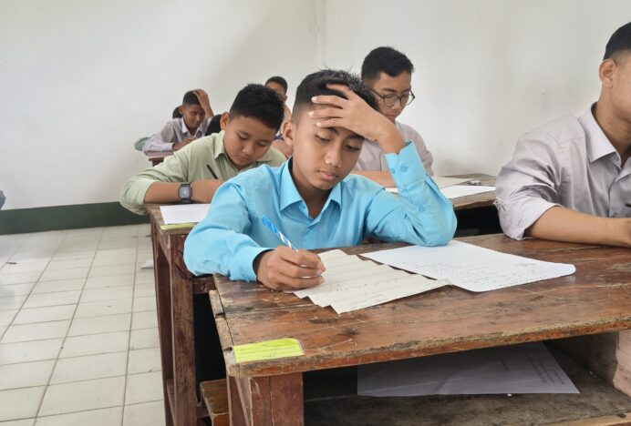 PMDG Kampus 8 Aceh Laksanakan Ulangan Umum
