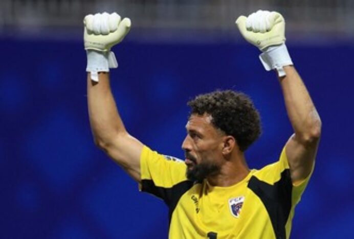10 Jam Usai Laga, Follower IG Kiper Cape Verde Vozinha Tembus 5 Juta