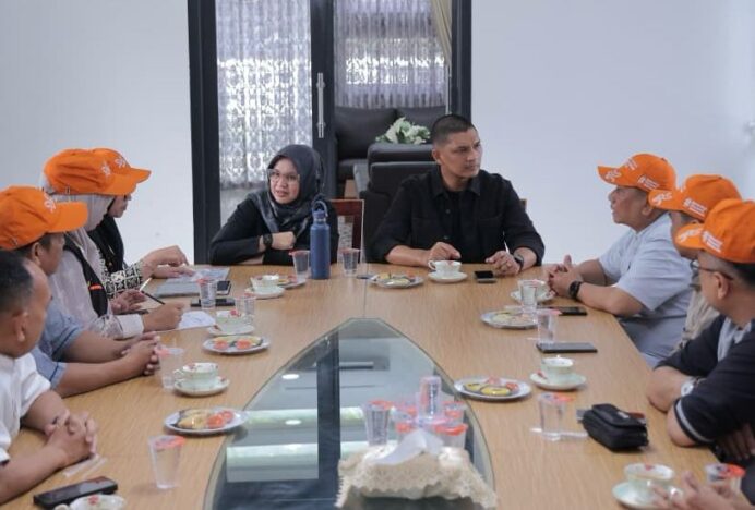 Afdhal Jadi Responden, Ajak Warga Banda Aceh Dukung Sensus Ekonomi 2026