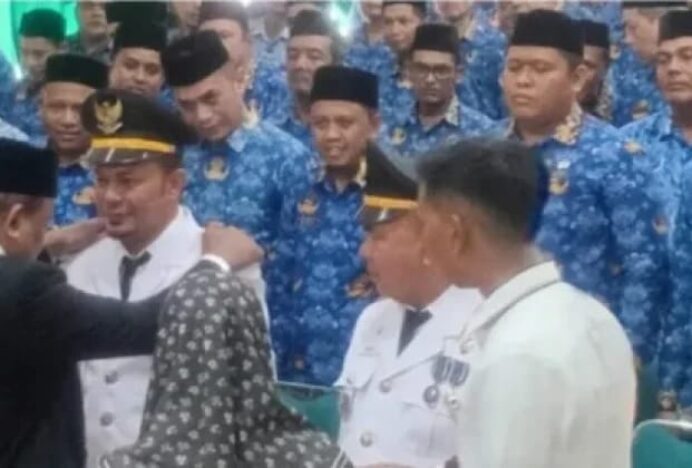 Bupati Mukhlis Lantik 173 Pejabat, Tekankan Kinerja dan Integritas Aparatur