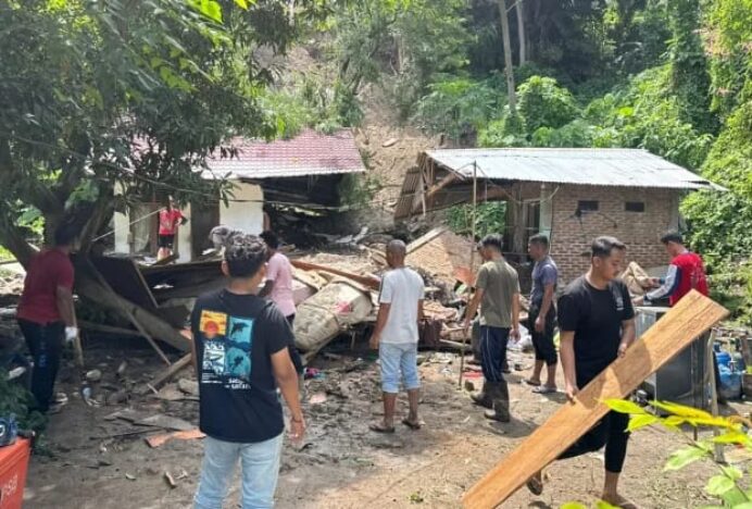 Longsor di Kuta Timu Sabang Rusak Dua Rumah, Lima Warga Terluka