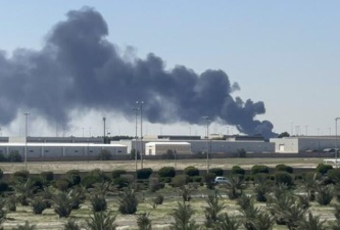 Drone-Rudal Iran Hantam Bandara Kuwait, Sejumlah Orang Terluka