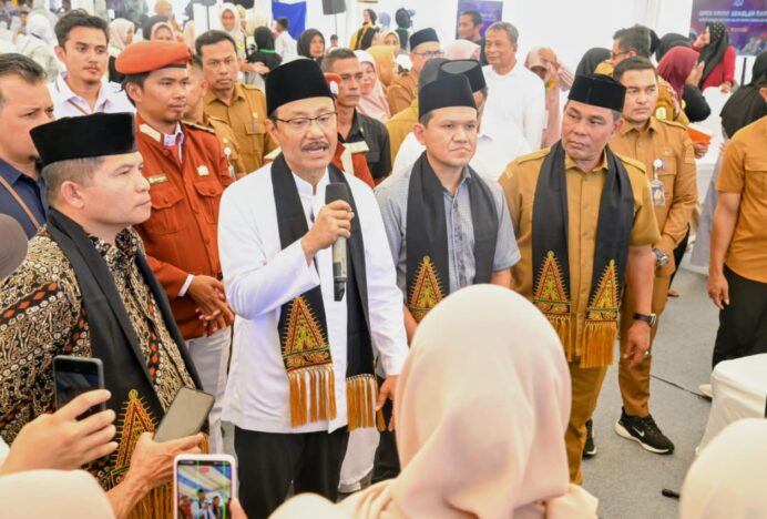 Dampingi Menteri Sosial RI Tinjau Sekolah Rakyat, Bupati Aceh Besar: Kini Siswa Mereka Percaya Diri dan Disiplin